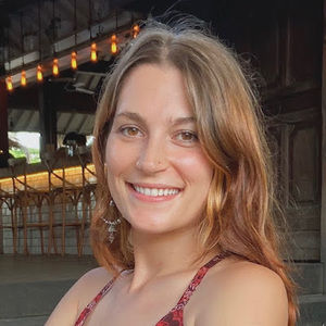 Meet your Posher, Kaleigh